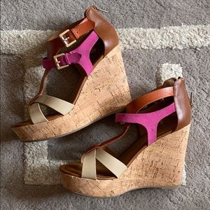 ALDO Wedge Strappy Sandals US 6.5
